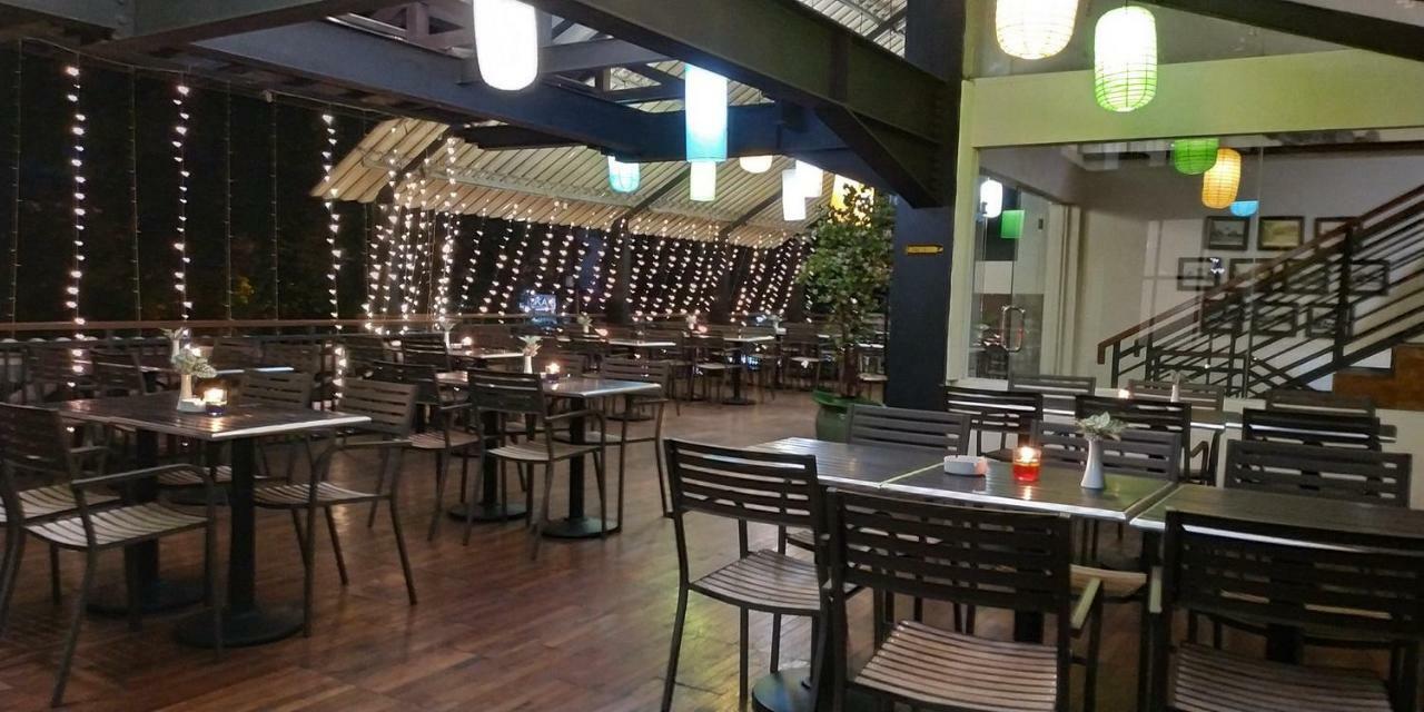 Hotel Baron Indah Surakarta  Luaran gambar