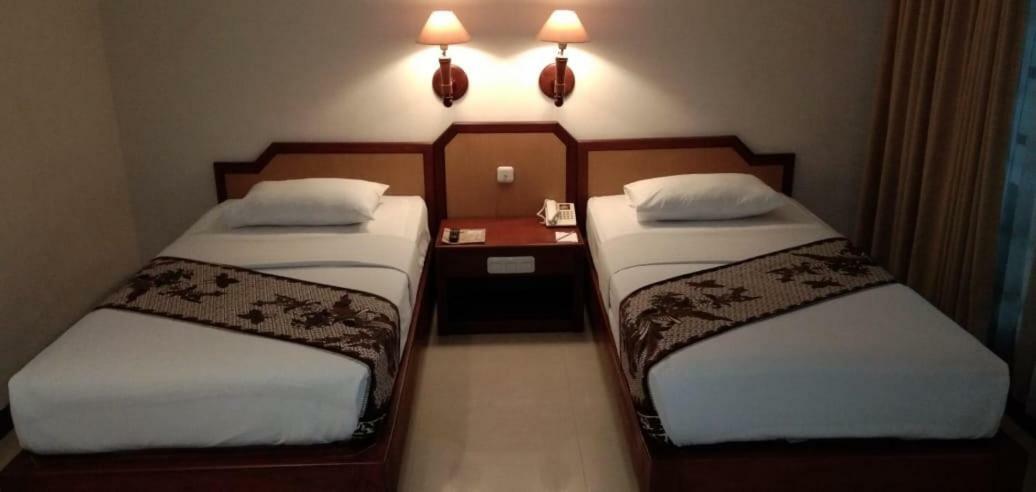 Hotel Baron Indah Surakarta  Luaran gambar